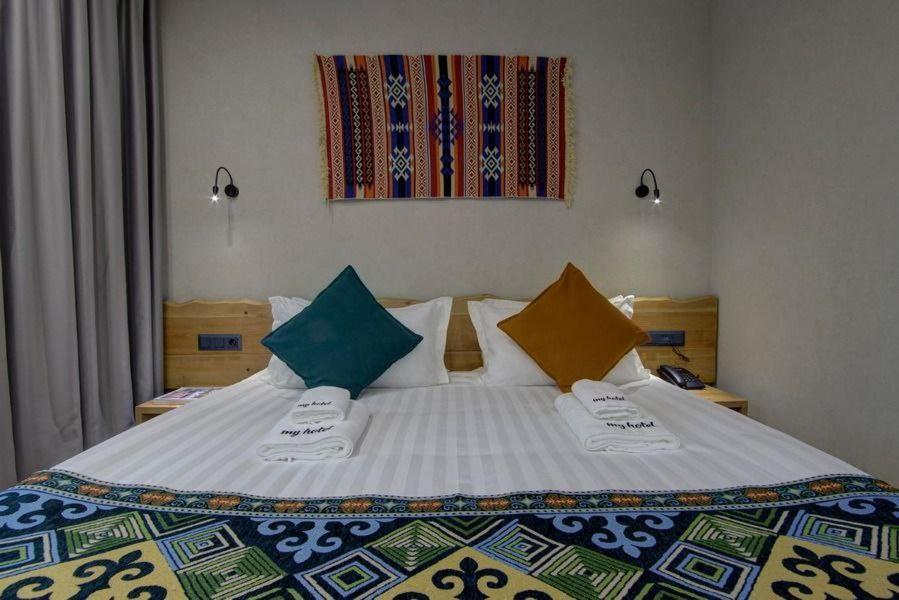 My Hotel Biszkek Zewnętrze zdjęcie